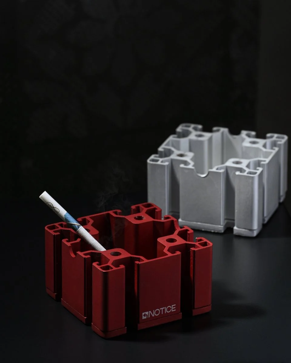 EXTRUSION ASHTRAY - Image 3