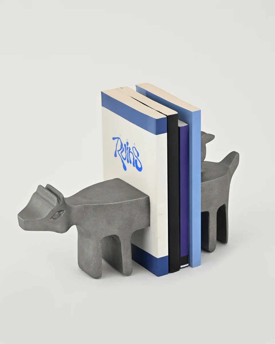 HOUND BOOK ENDS - Image 3