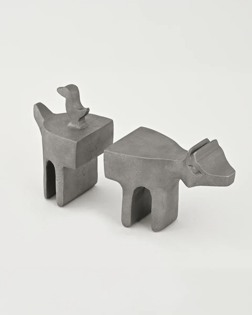 HOUND BOOK ENDS - Image 4